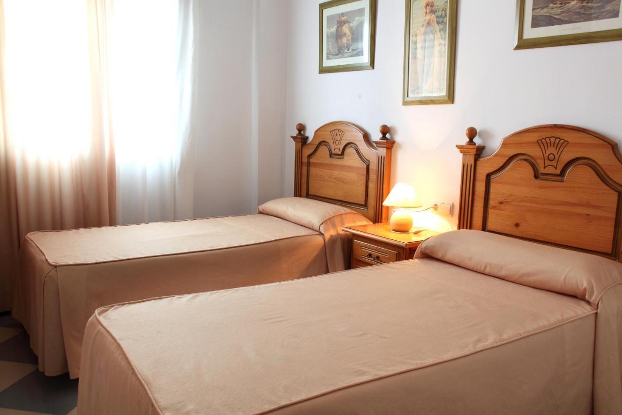 Apartamentos Nina De Oro トレモリノス 部屋 写真